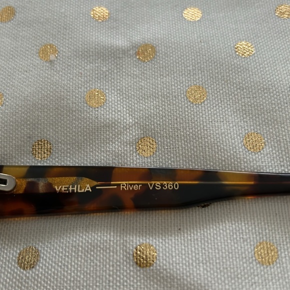 Vehla River Sunglasses - Picture 2 of 4